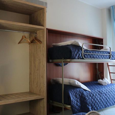 Hotel Adigrat Ричоне Екстериор снимка