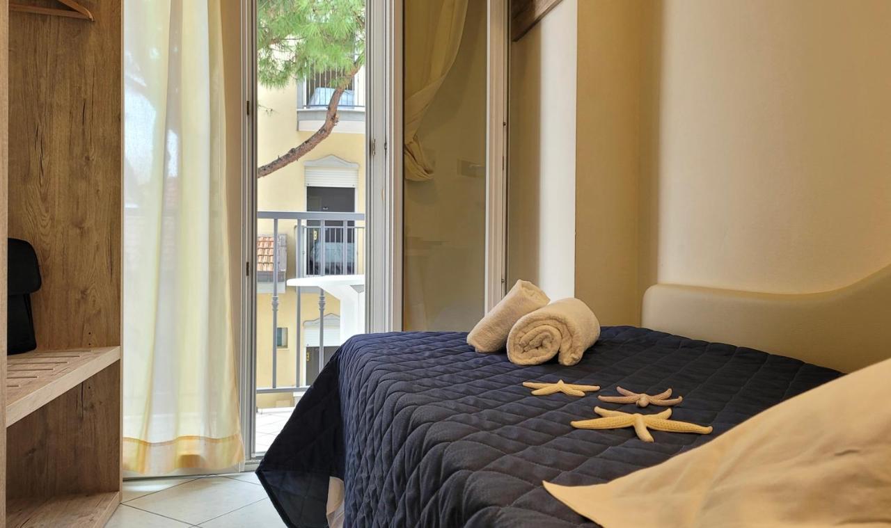 Hotel Adigrat Ричоне Екстериор снимка